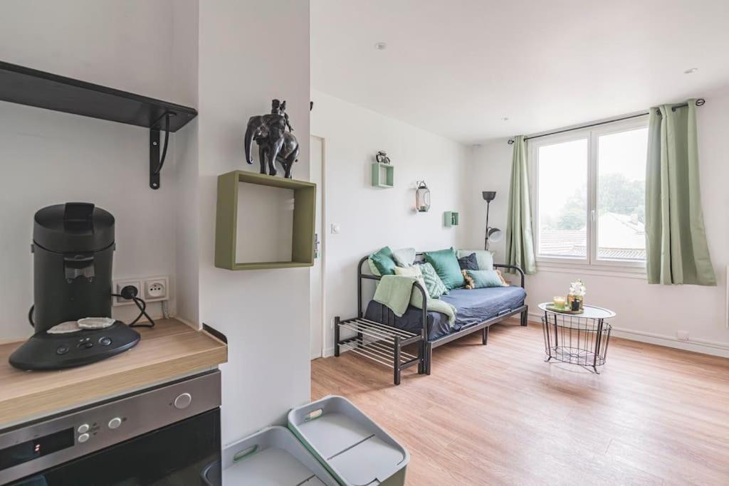 La Riviere, Appartement 3 Personnes Isles-sur-Suippe Dış mekan fotoğraf